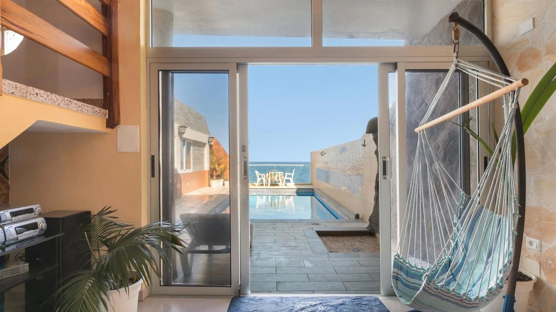 בית נופש הוילה Pájara Seaside House With Heated Pool ספרד